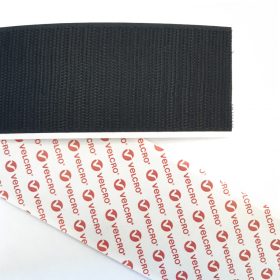 Velcro Öntapadós Tépőzár 38mm széles Fekete, Tüskés